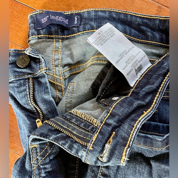 Levi 535 Jeans - Picture 4 of 4